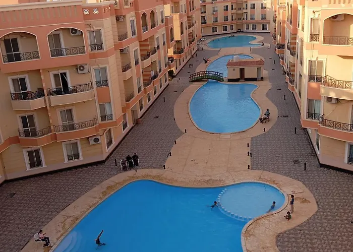 Red Ruby Suites& Flats Hrg & Elgouna Apartment *